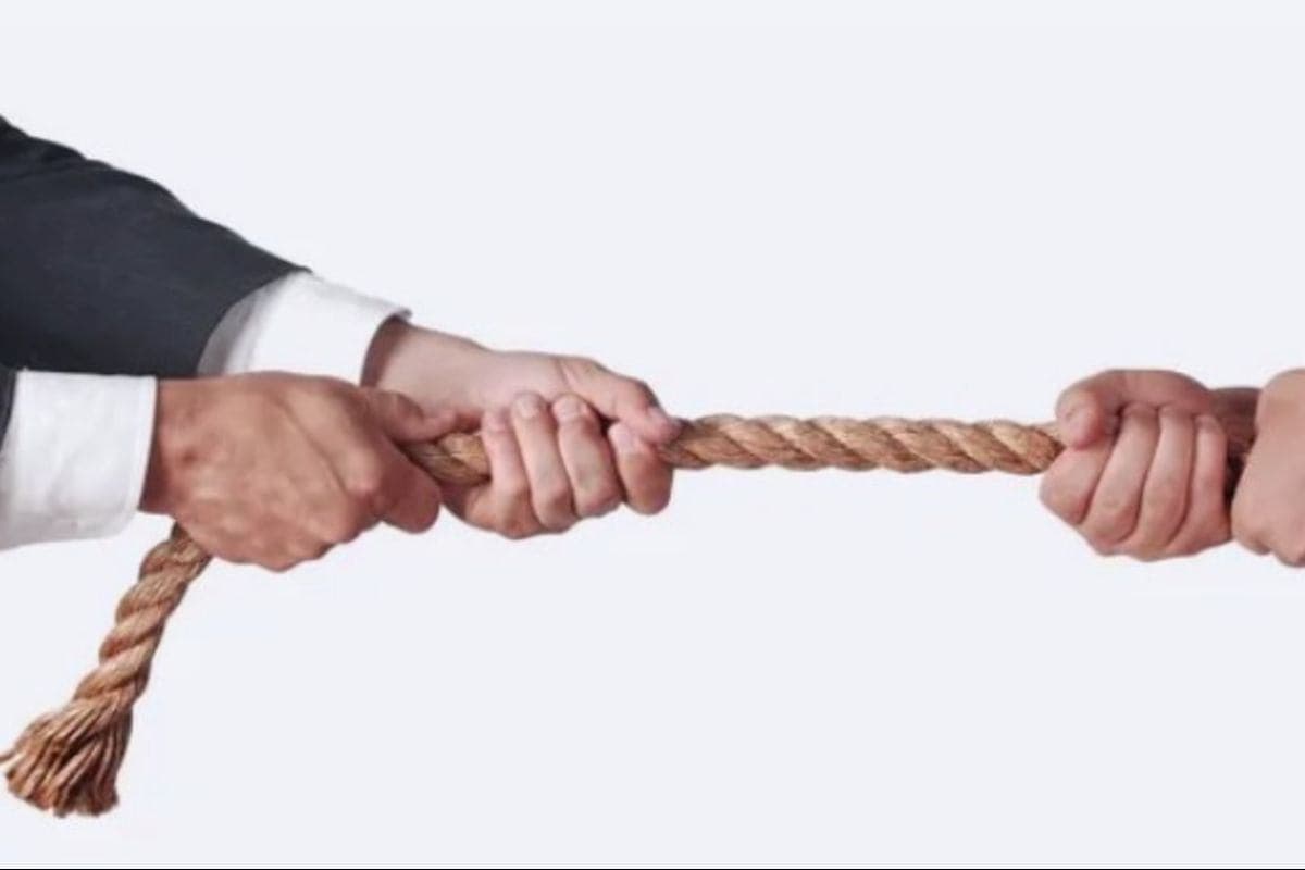 On Managing Change Resistance